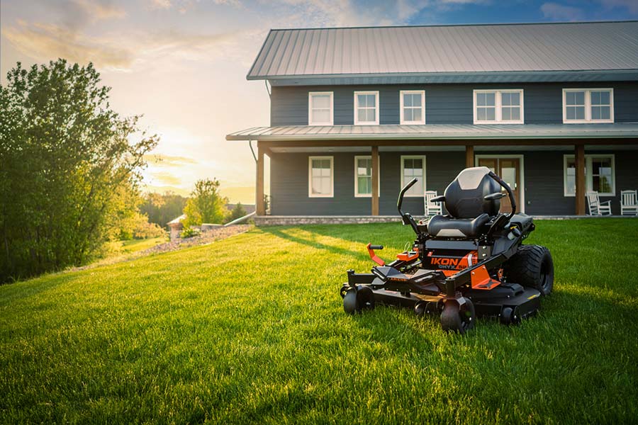 Ariens Zero Turn Mower- IKON XD 52